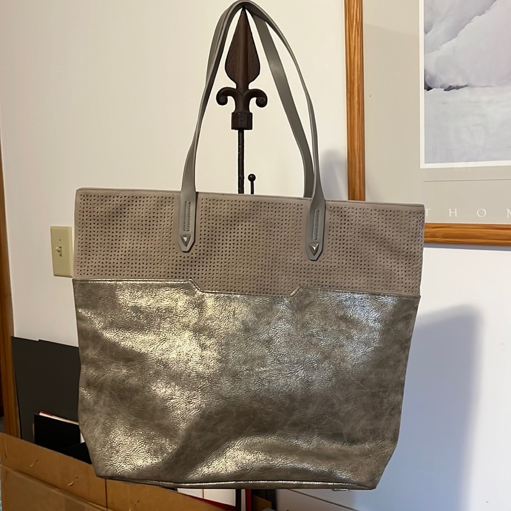 Stella&Dot Hudson Tote - Medium